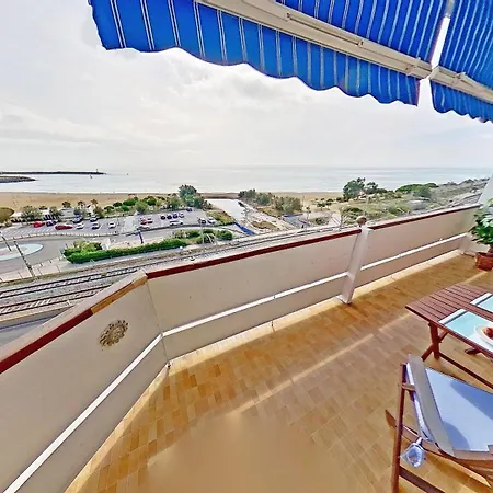 Premium Habitat Del Far Apartment